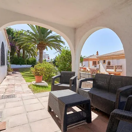 Luminosa Casa En 4* Нерха